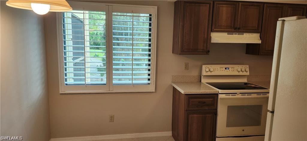 221 Fox Glen DR 2207-3