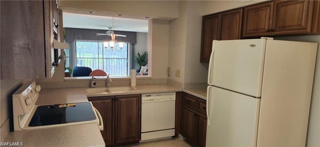 221 Fox Glen DR 2207-5