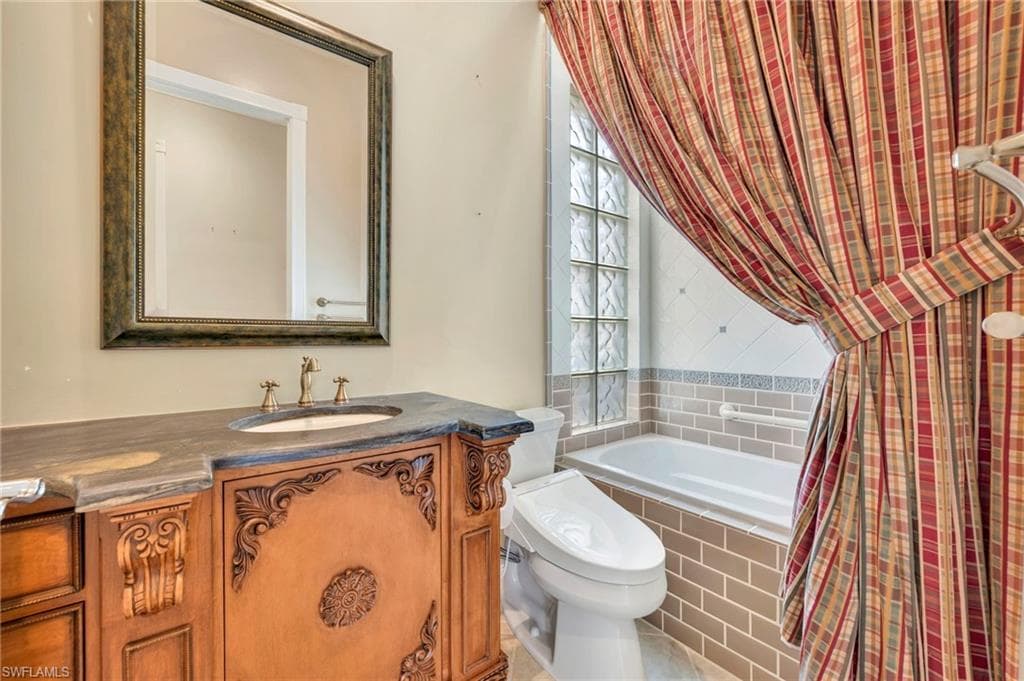 7558 Garibaldi CT-13