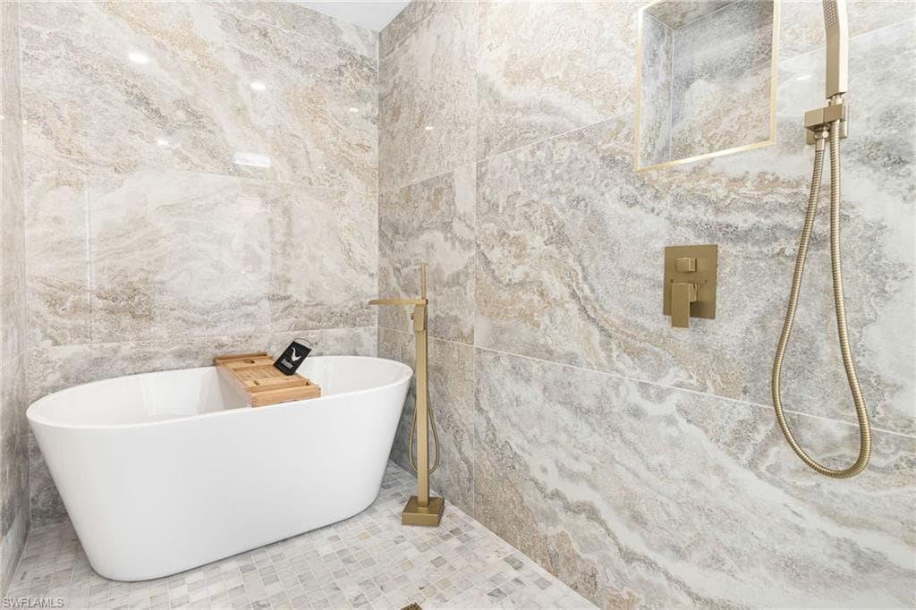 7436 Dana Lin CIR-17