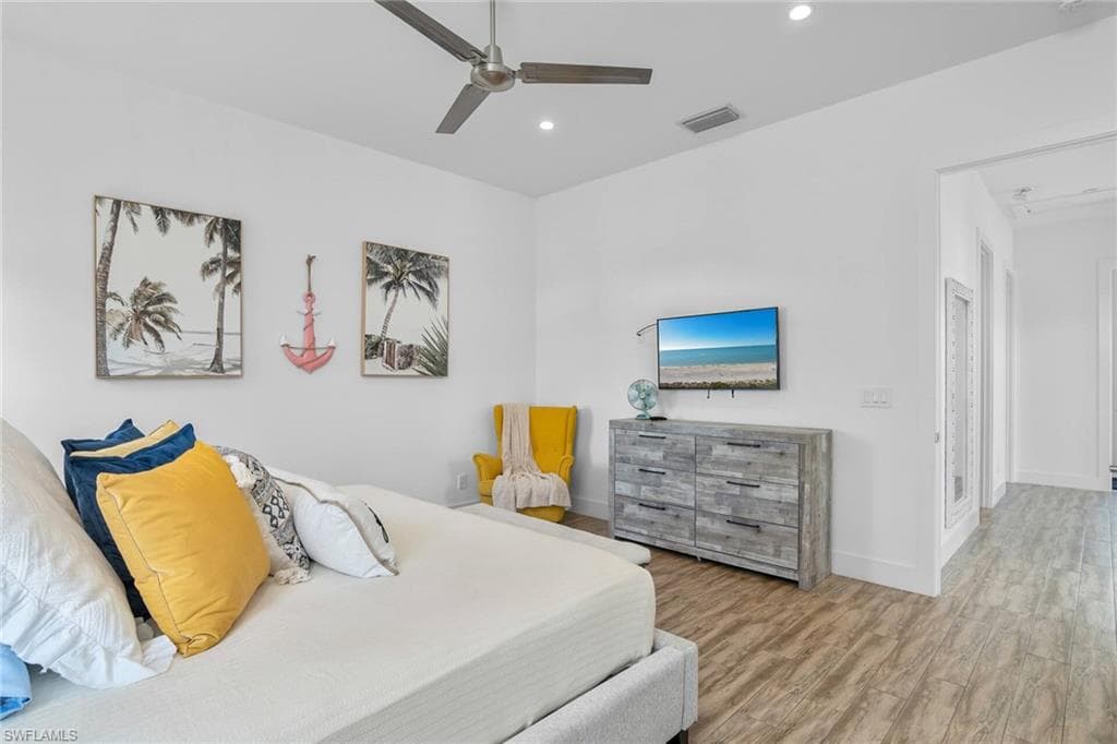 3016 Van Buren AVE-17