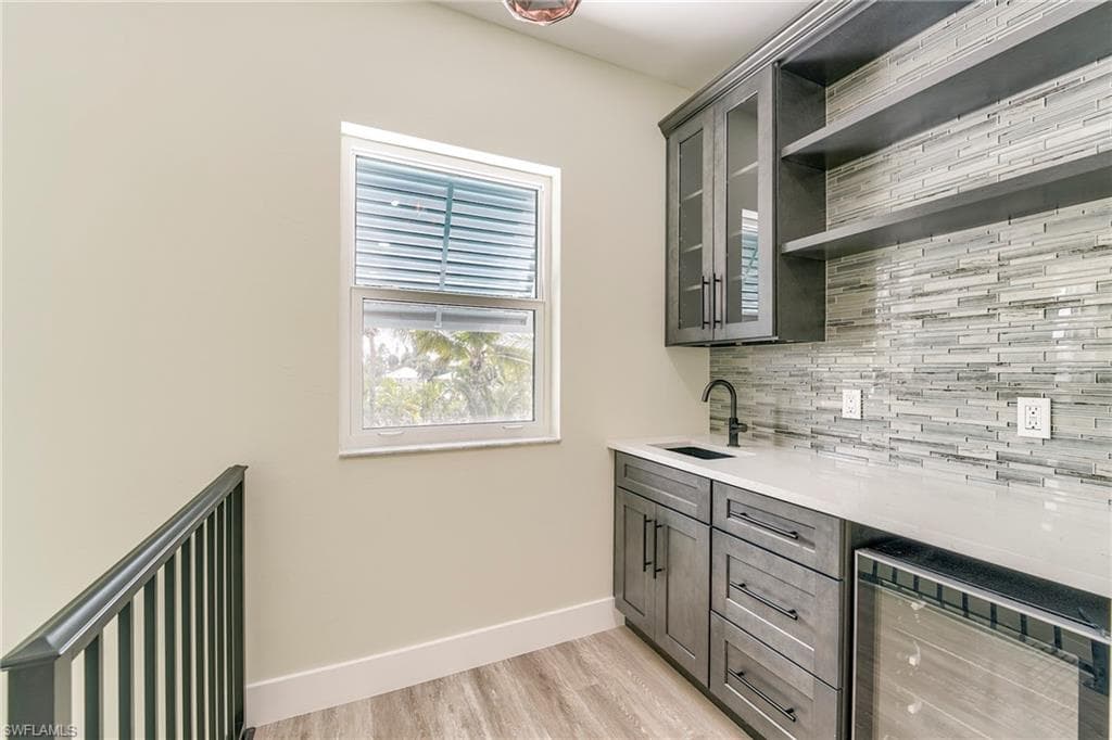 159 Delmar AVE-30