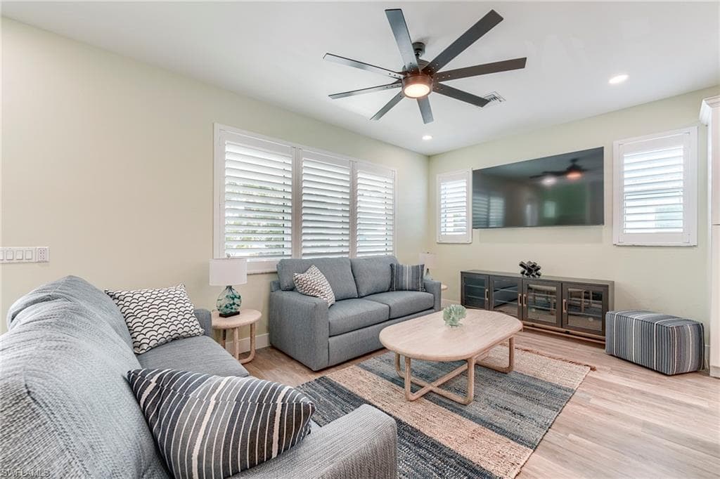 159 Delmar AVE-37