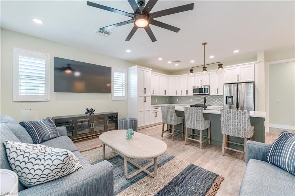 159 Delmar AVE-40