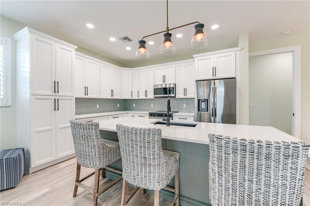 159 Delmar AVE-4