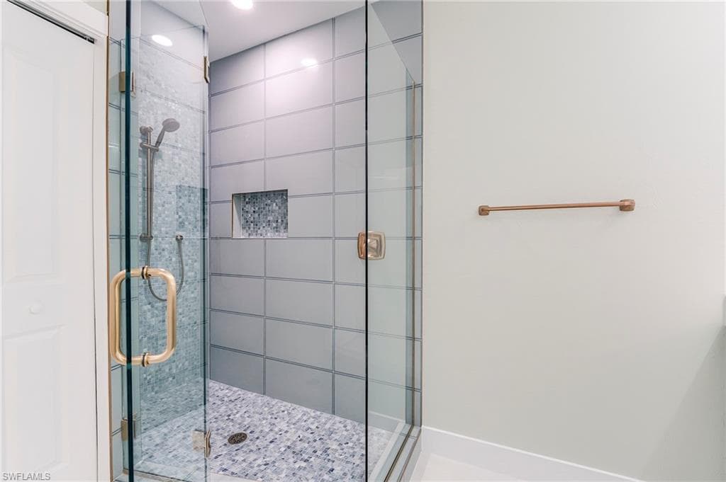 159 Delmar AVE-21