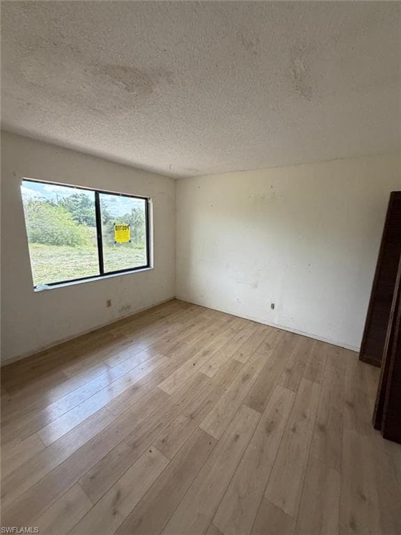 24898 Trost BLVD-17
