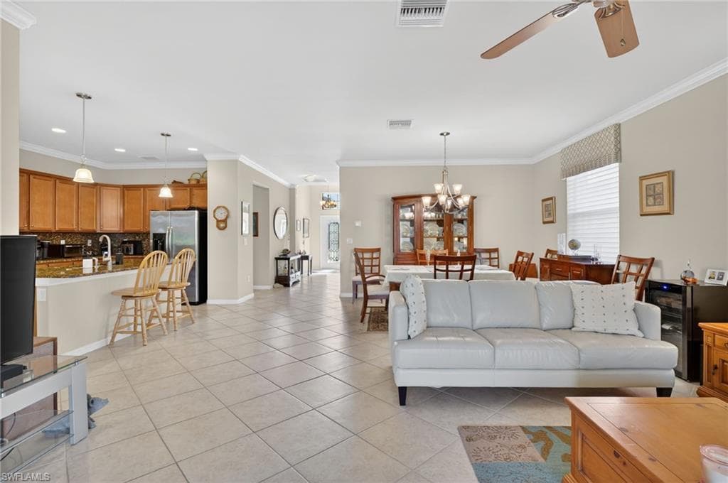 3640 Treasure Cove CIR-6