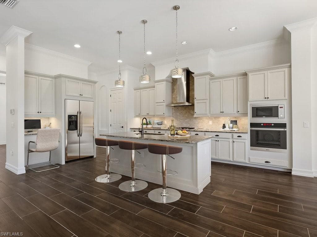 1546 Mockingbird DR-13