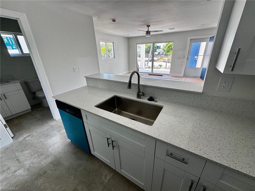 805 E Gulf DR B4-13