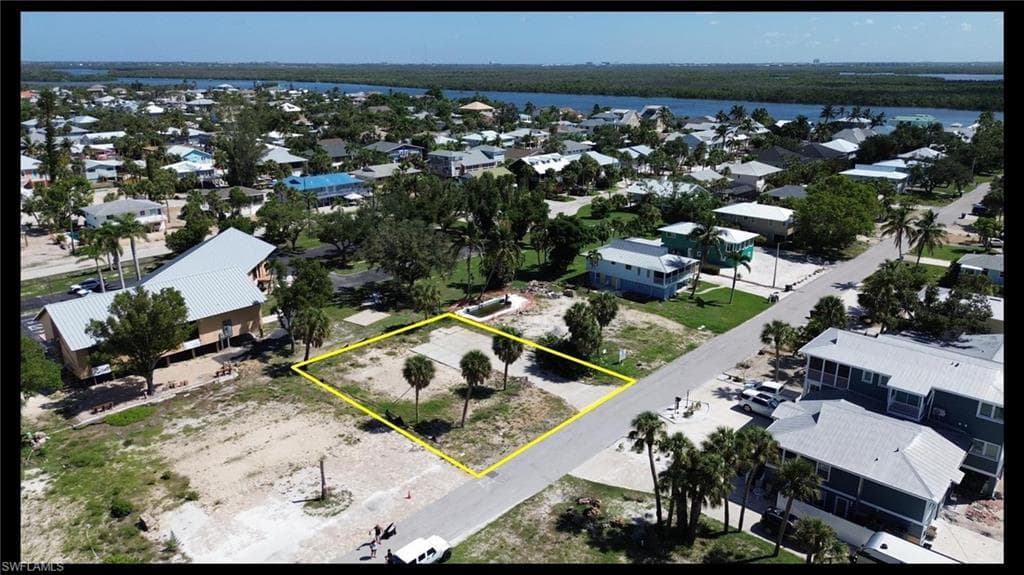 111 Bay Mar DR-23