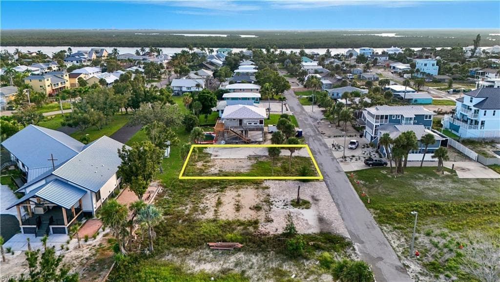 111 Bay Mar DR-5