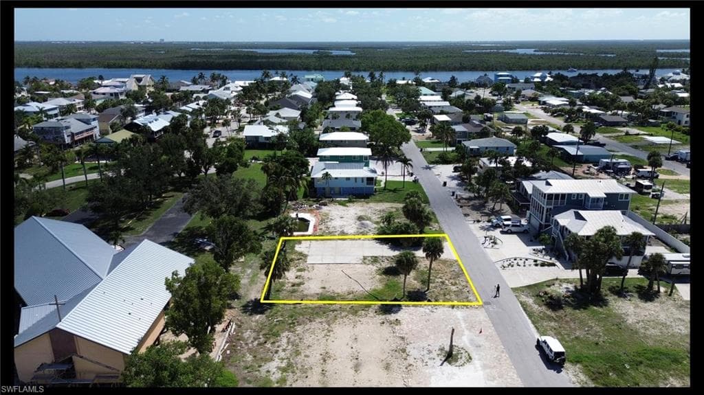 111 Bay Mar DR-24