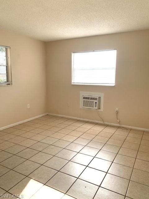 2324 Grand AVE-5