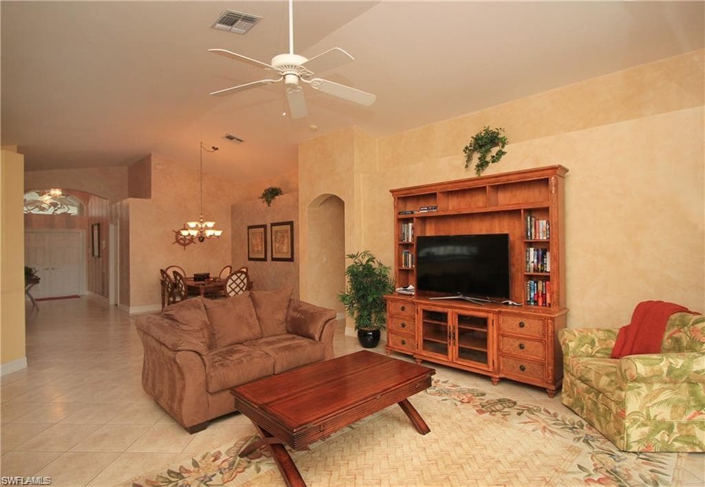 2322 Butterfly Palm DR-16