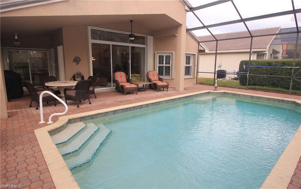 2322 Butterfly Palm DR-19