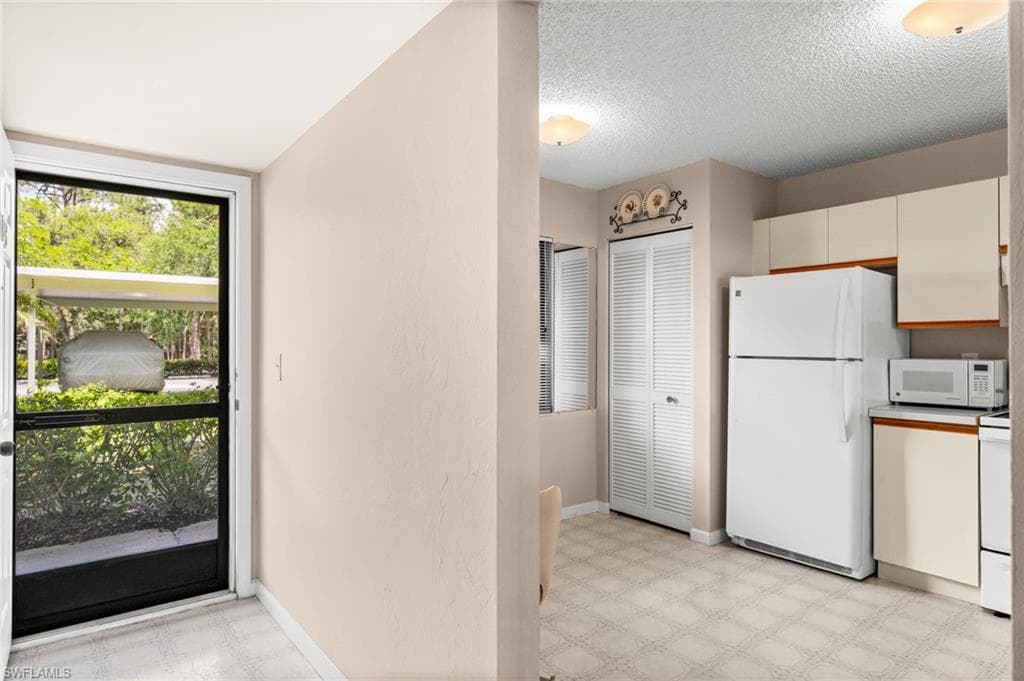 5784 Deauville CIR B103-21