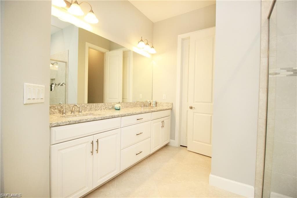 9456 Montelanico LOOP-26
