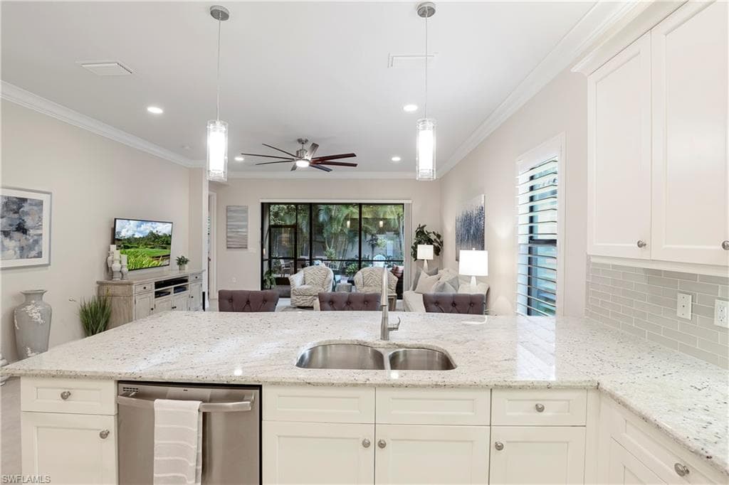 13435 Silktail DR-9