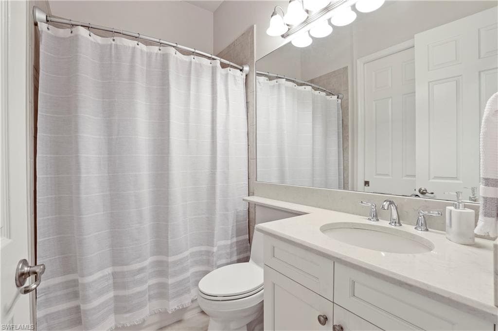 13435 Silktail DR-14