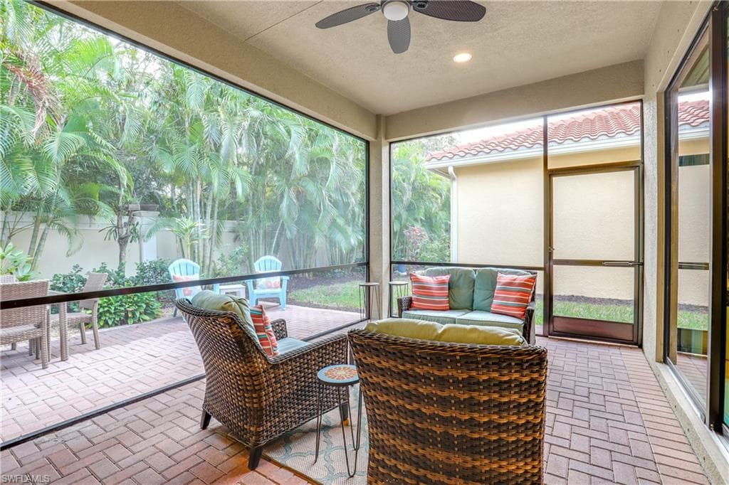 13435 Silktail DR-18