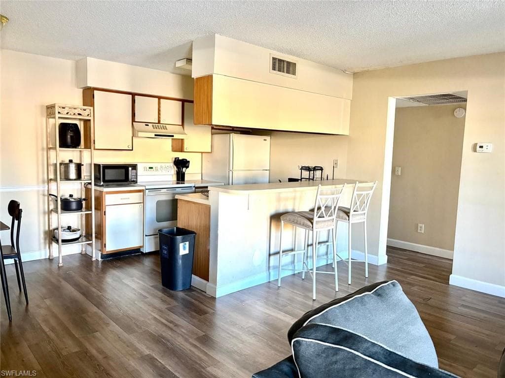 5315 Summerlin RD 1508-16