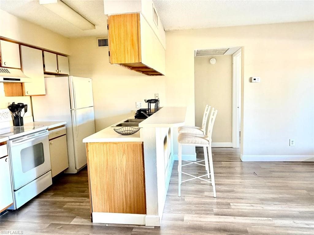 5315 Summerlin RD 1508-34
