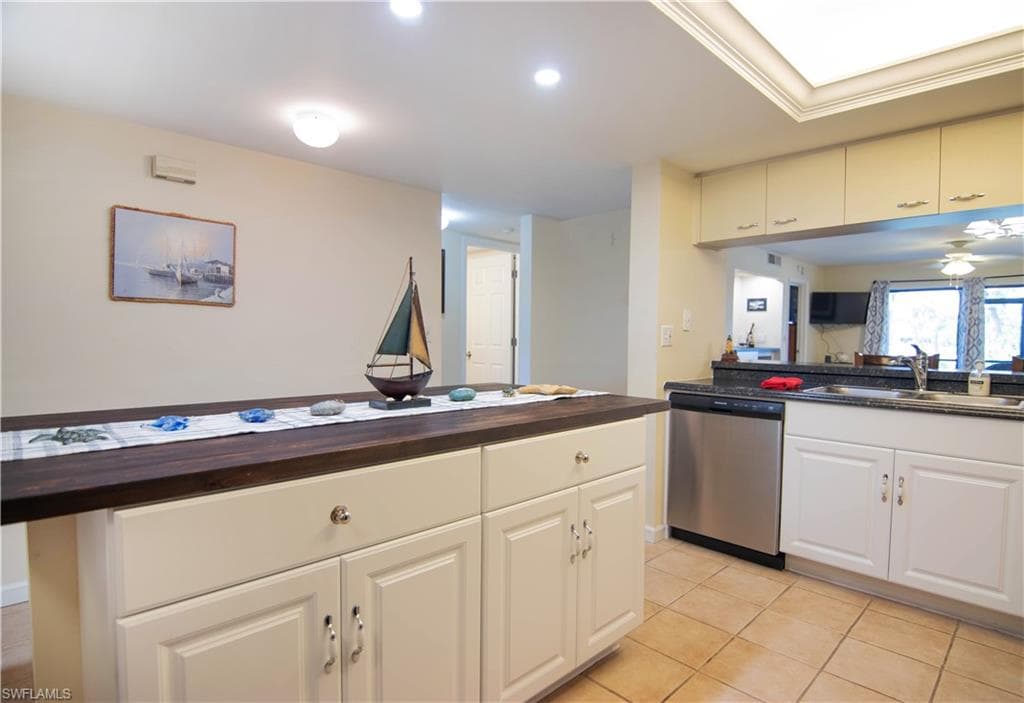 12191 Kelly Sands WAY 1502-7
