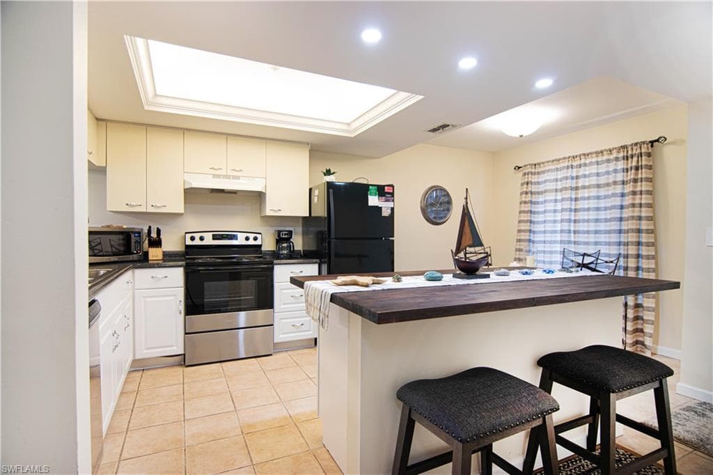 12191 Kelly Sands WAY 1502-4