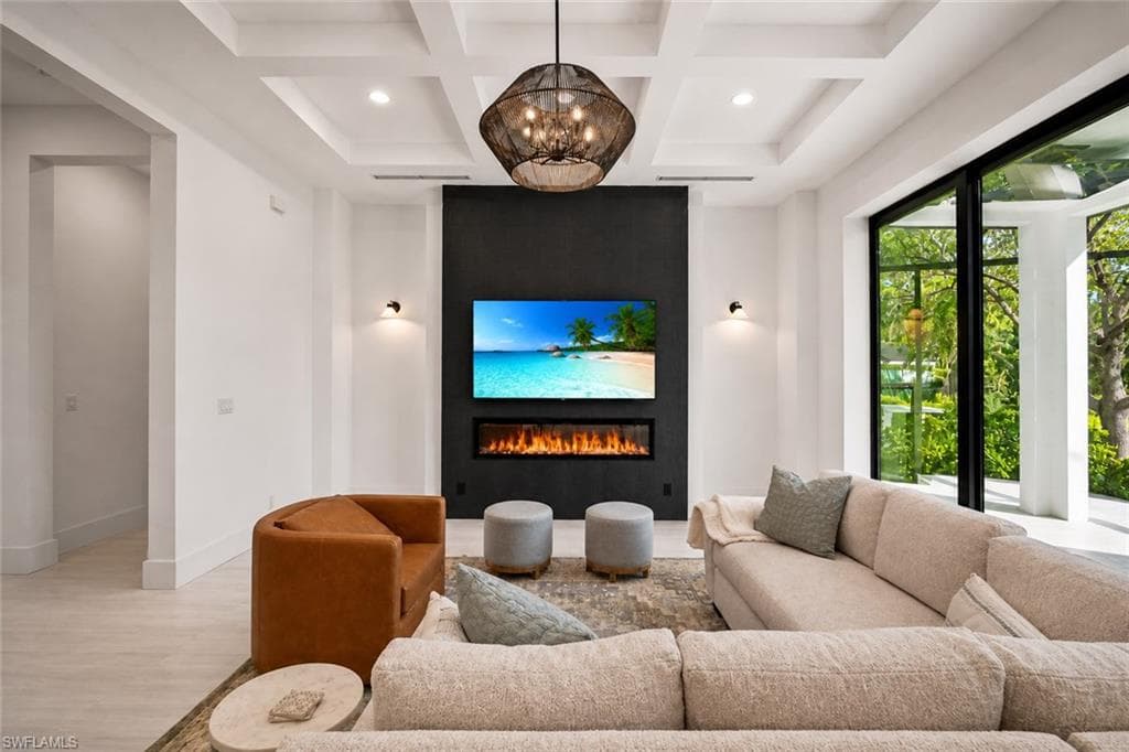 27148 Serrano WAY-11