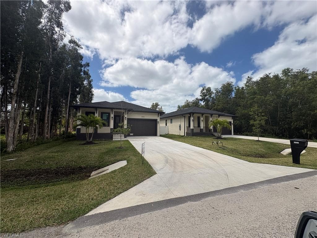 3123 Pine Tree DR-31