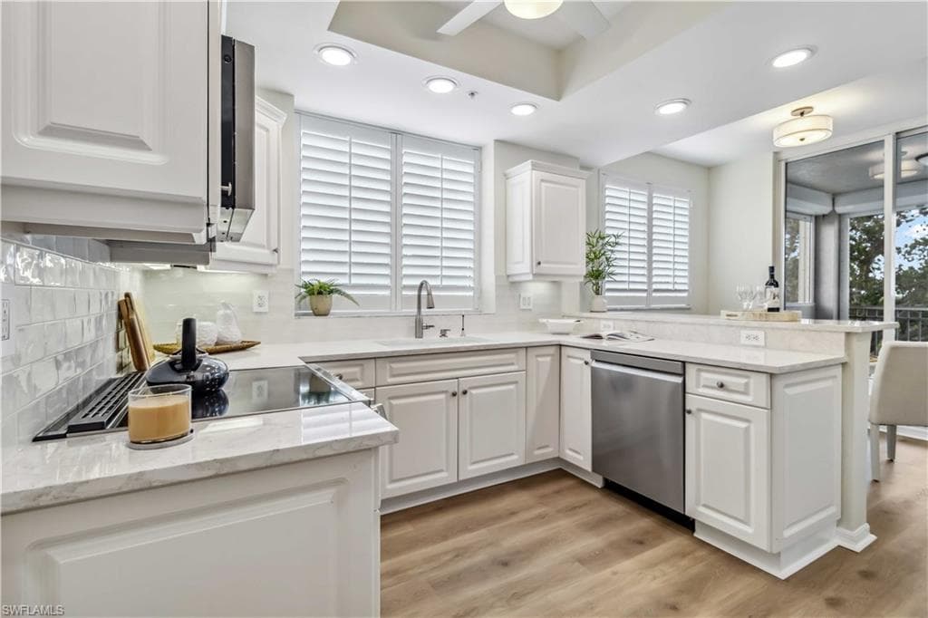 1001 Arbor Lake DR 101-17