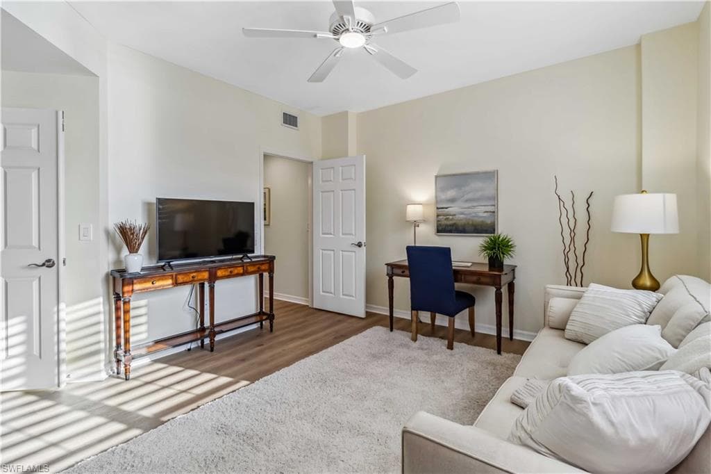 1001 Arbor Lake DR 101-5