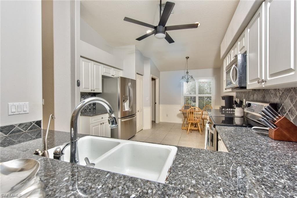8207 Ibis Cove CIR Y-10