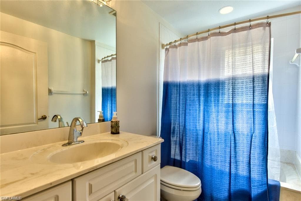8207 Ibis Cove CIR Y-19
