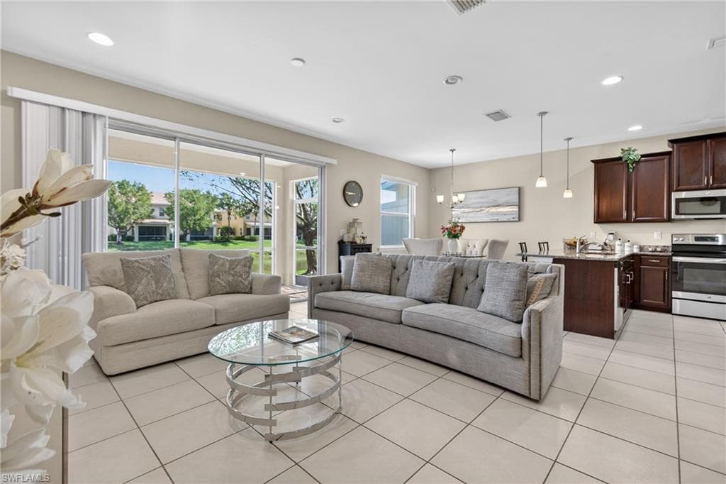 10818 Alvara Point DR-2