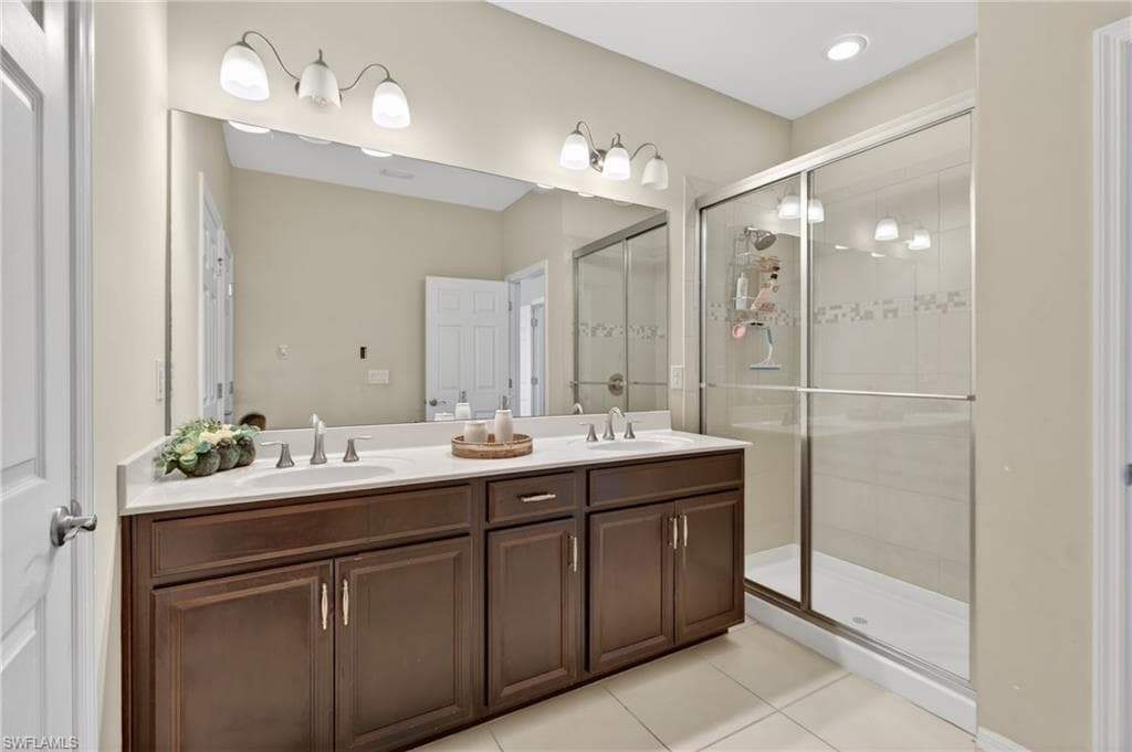 10818 Alvara Point DR-13