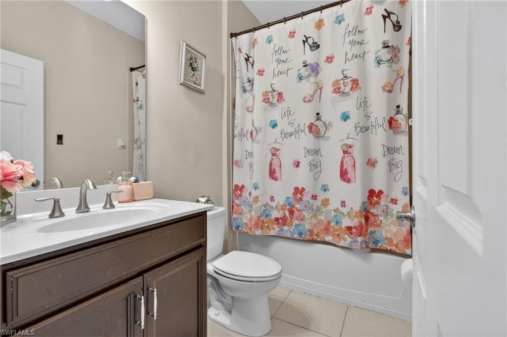 10818 Alvara Point DR-17
