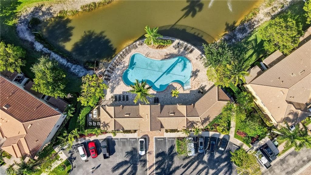 10818 Alvara Point DR-22