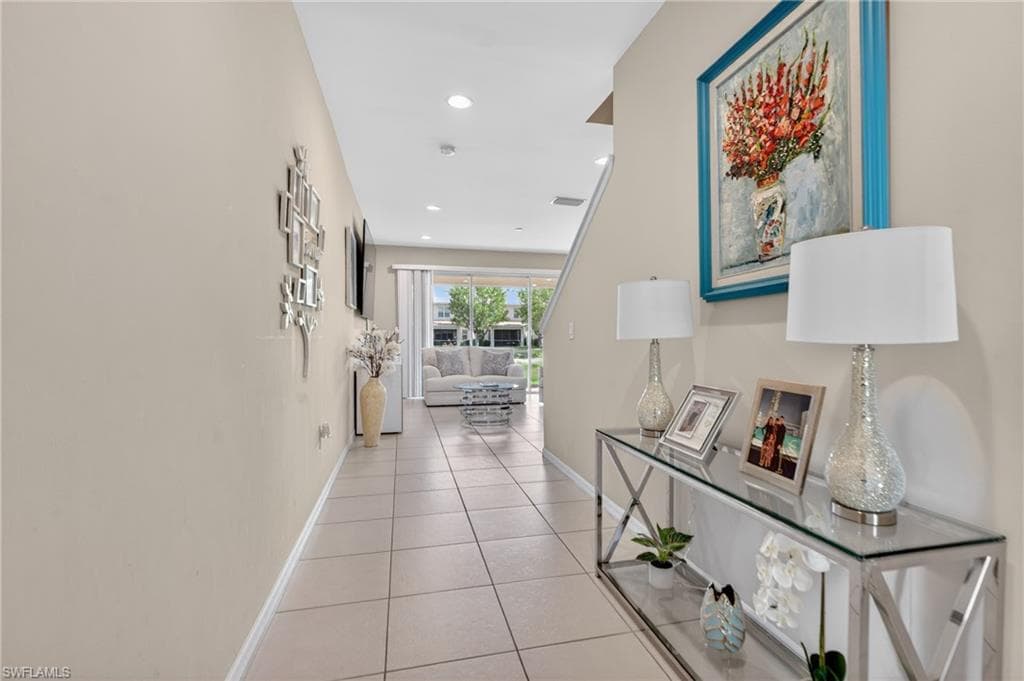 10818 Alvara Point DR-11