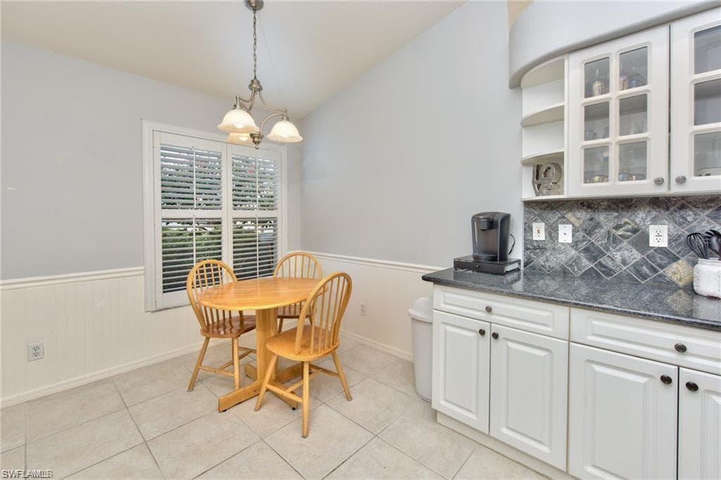 8207 Ibis Cove CIR S-12