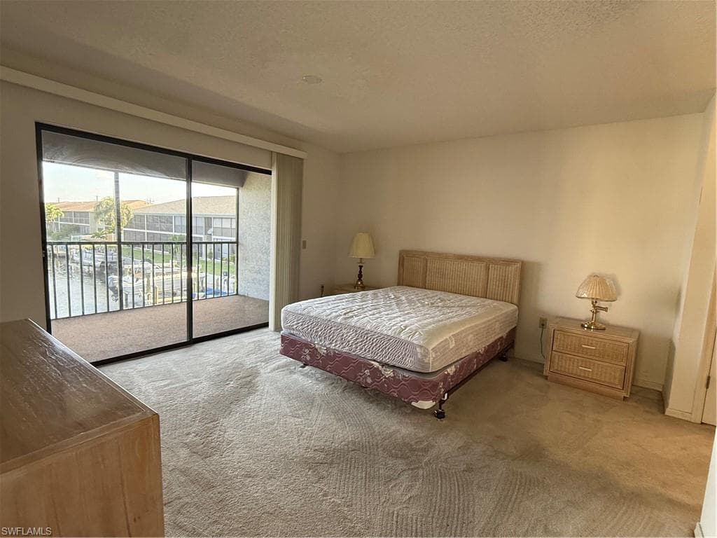 123 SW 47th TER 201-30