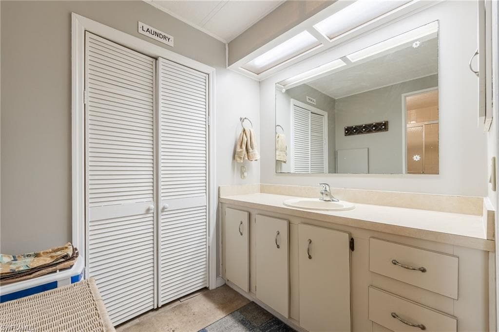 356 Nicklaus BLVD-21
