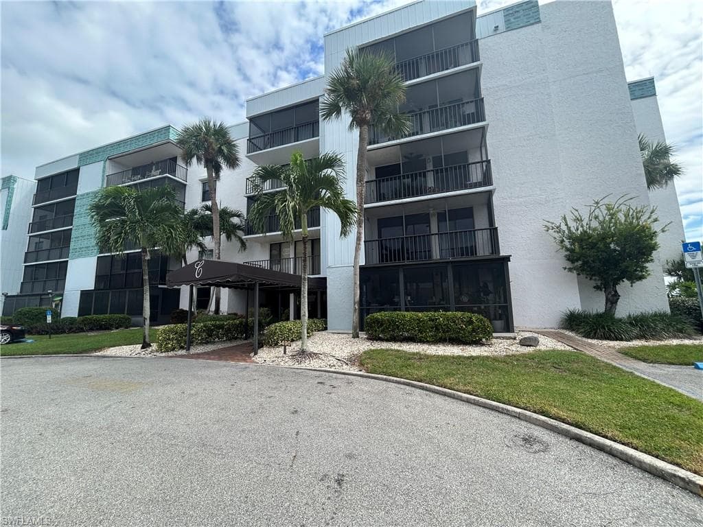 3490 N Key DR 211-1