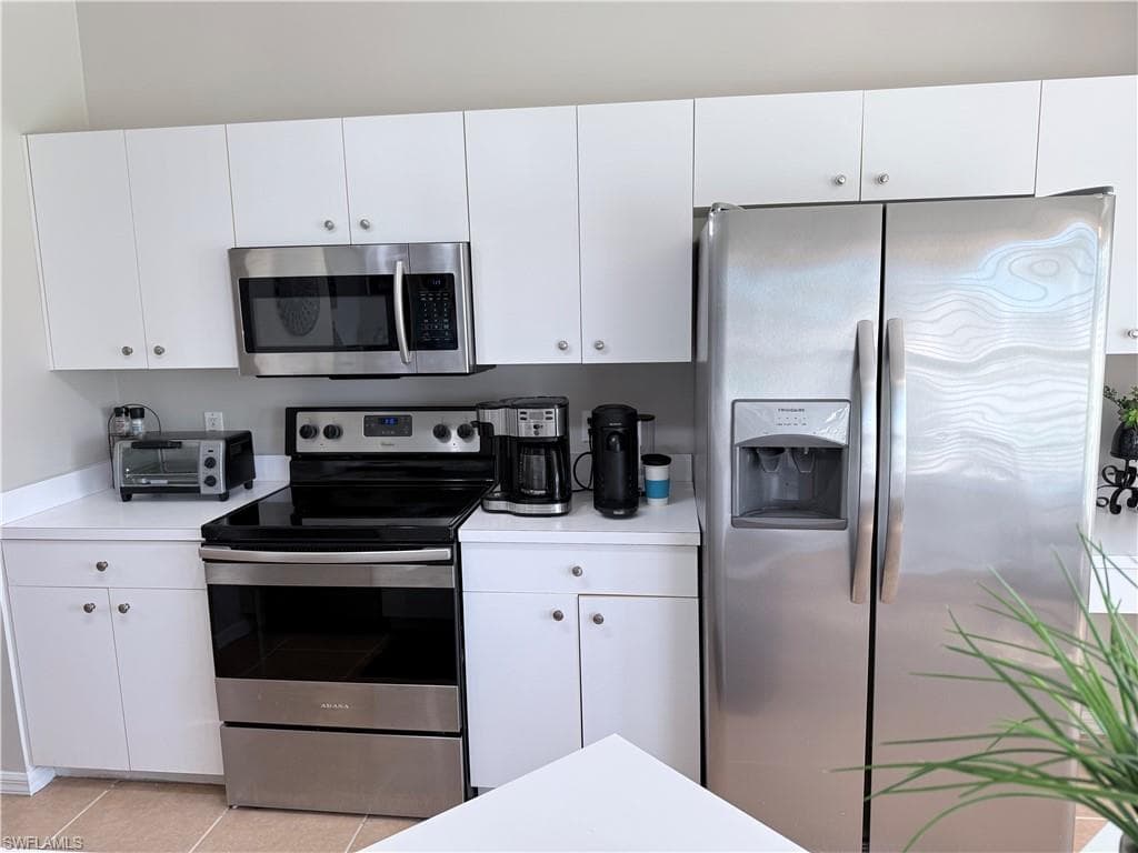 2865 Cypress Trace CIR 203-5