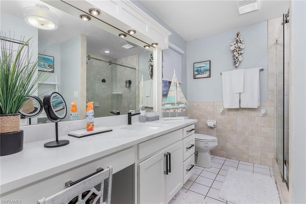 2950 Coach House LN-17