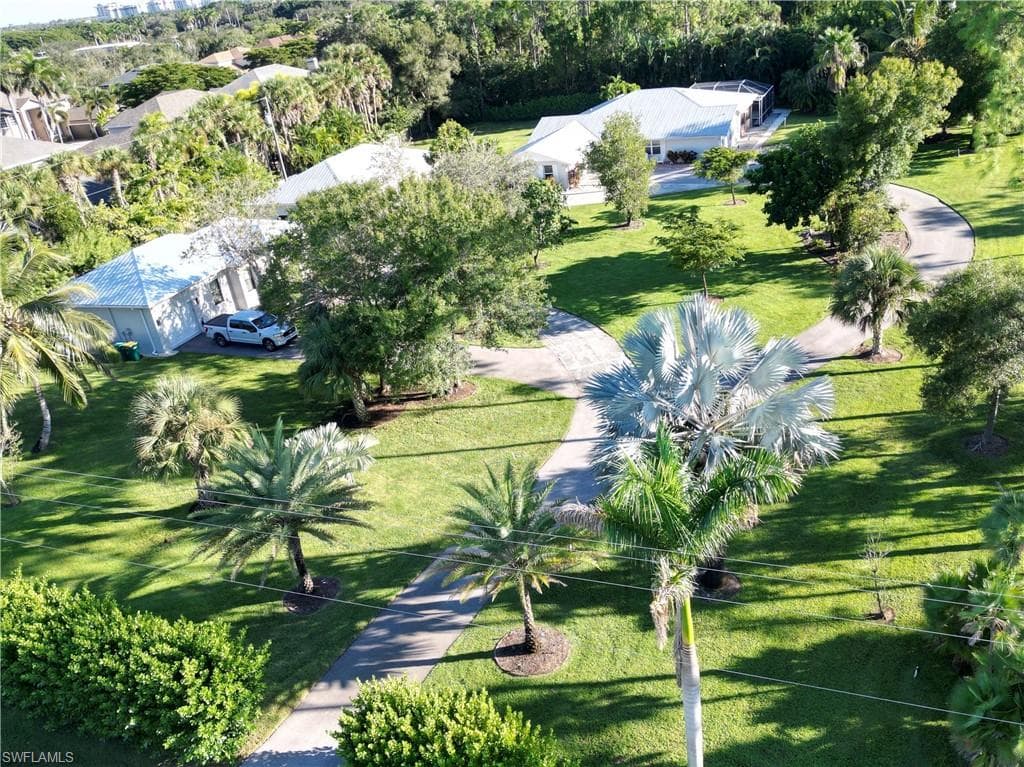 2950 Coach House LN-41