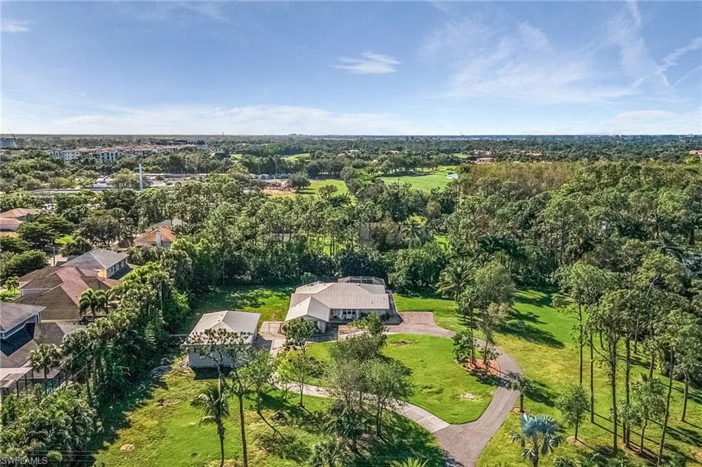 2950 Coach House LN-35