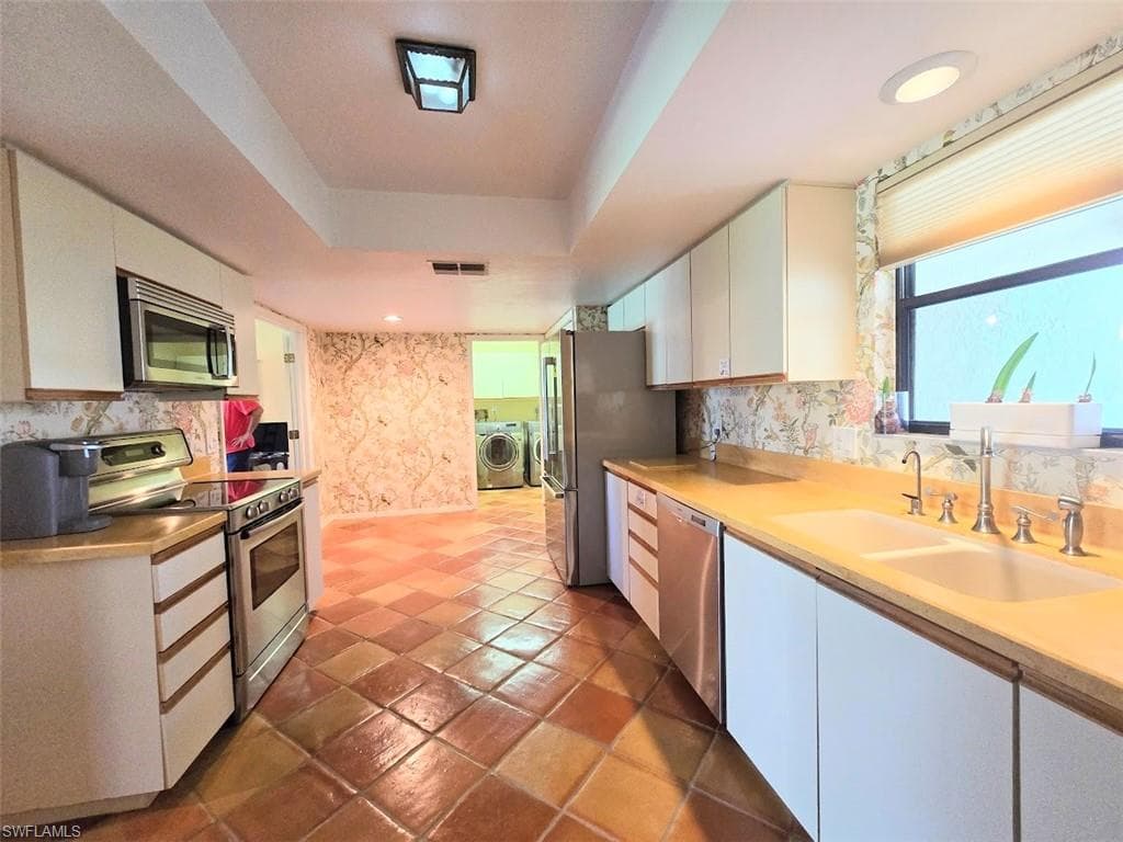 13406 Tall Grass CT-10