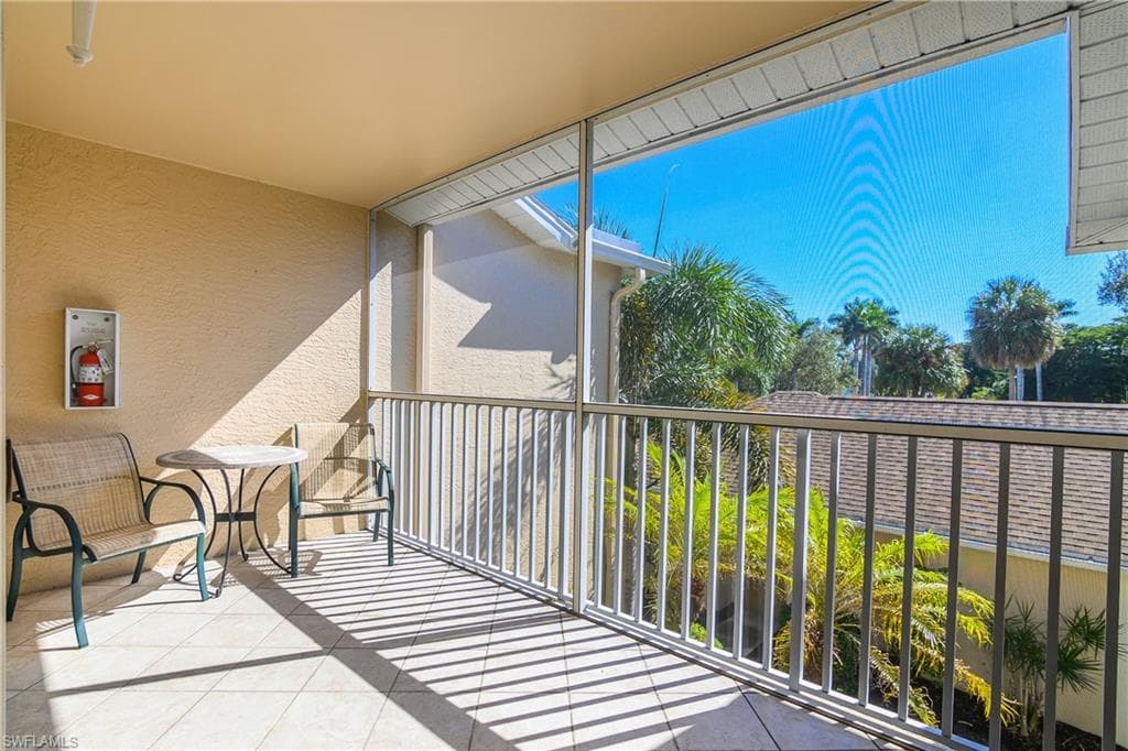 26841 Clarkston DR 202-18